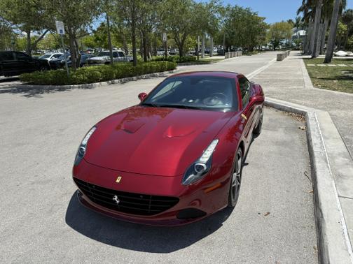 2015 Ferrari California T