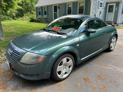 Green 2001 Audi TT quattro