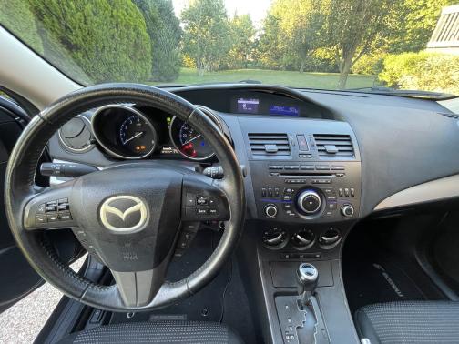 2012 Mazda Mazda3 i Touring
