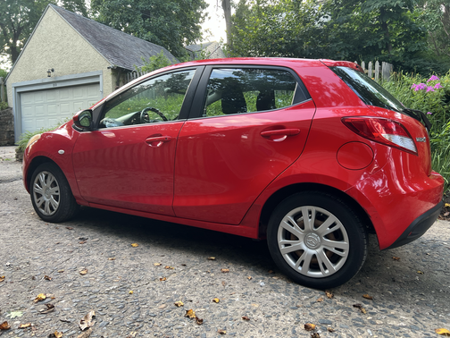 2012 Mazda Mazda2 Sport