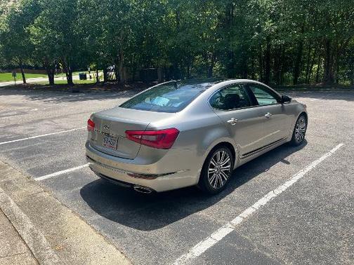 Silver 2014 Kia Cadenza Premium