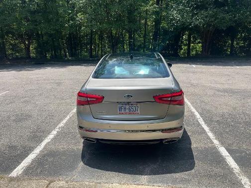 Silver 2014 Kia Cadenza Premium