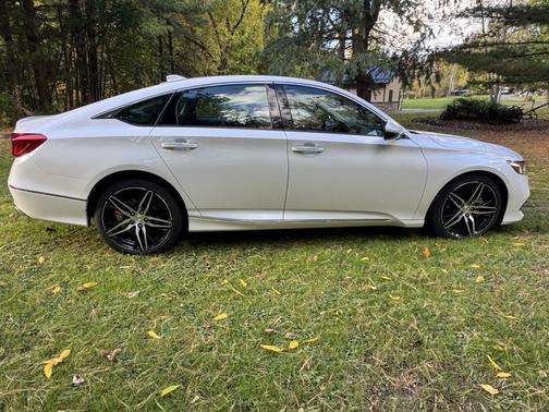 2021 Honda Accord Touring 2.0T