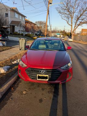 2017 Hyundai ELANTRA Limited