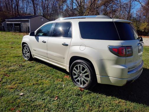 2014 GMC Acadia Denali