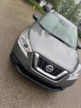 2018 Nissan Kicks S