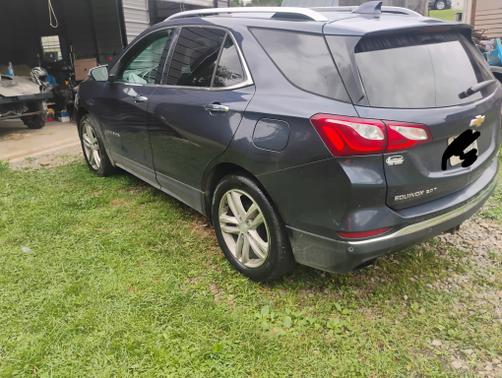 Blue 2018 Chevrolet Equinox Premier w/1LZ