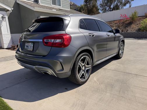 Gray 2016 Mercedes-Benz GLA-Class GLA 250
