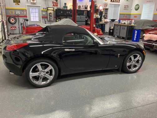 2006 Pontiac Solstice Base
