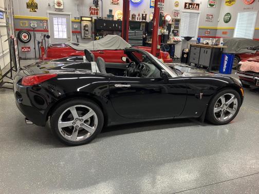 2006 Pontiac Solstice Base