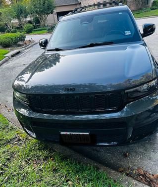 Gray 2022 Jeep Grand Cherokee L Altitude