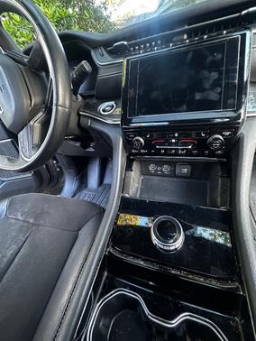 Gray 2022 Jeep Grand Cherokee L Altitude