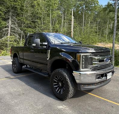 Black 2017 Ford F-250 XL