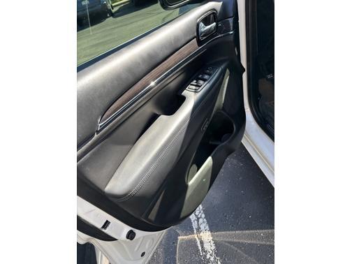 2020 Jeep Grand Cherokee Overland