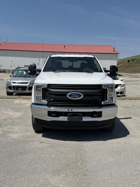 White 2018 Ford F-250 XL