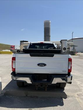 White 2018 Ford F-250 XL