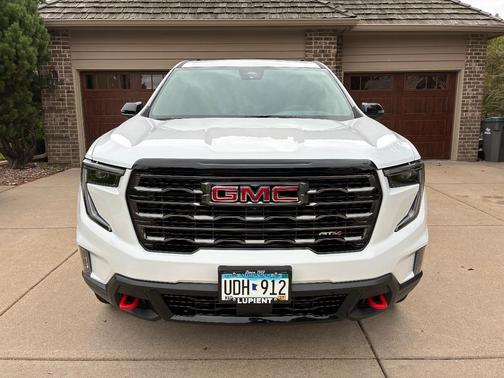 White 2026 GMC Acadia AWD AT4