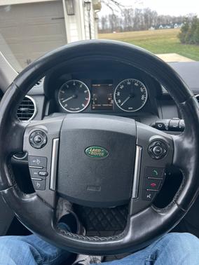 2010 Land Rover LR4 Lux