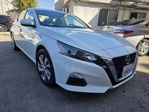 2022 Nissan Altima 2.5 S