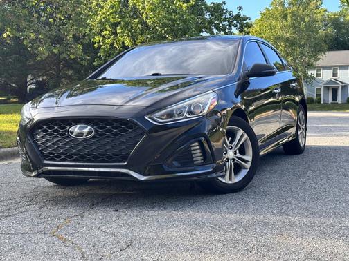 Black 2019 Hyundai SONATA SEL