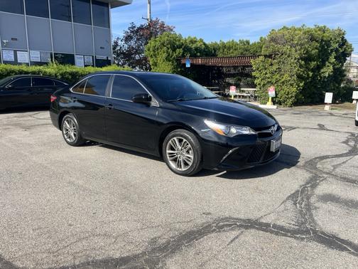 2015 Toyota Camry SE