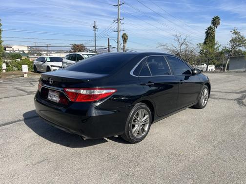 2015 Toyota Camry SE