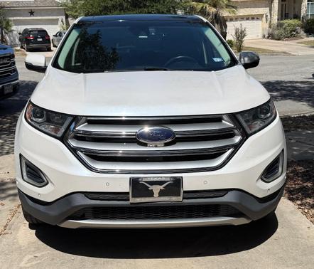 White 2015 Ford Edge Titanium