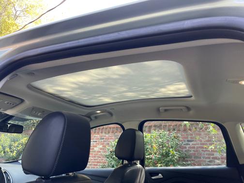 Blue 2014 Ford C-Max Energi SEL
