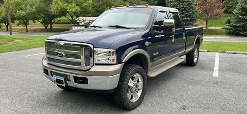 2006 Ford F-350 Lariat Crew Cab Super Duty