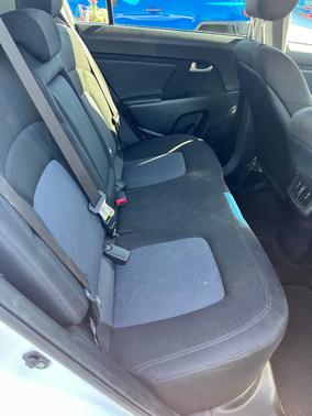 White 2014 Kia Sportage LX