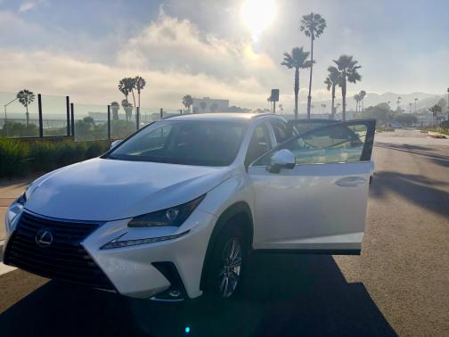 Photo 5 of 11 of 2019 Lexus NX 300 Base