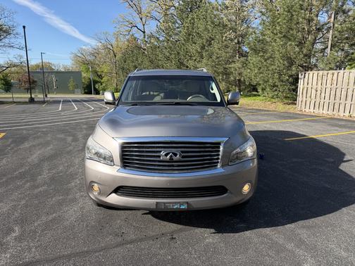 Gray 2013 INFINITI QX56 Base