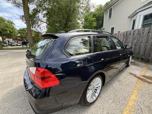 Blue 2007 BMW 328 xi