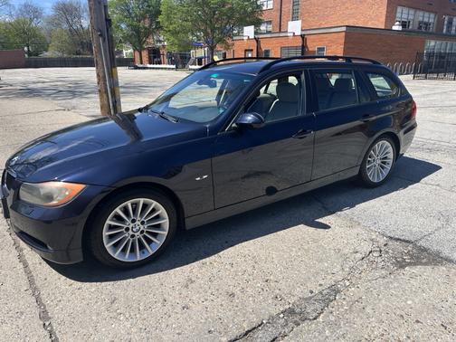 Blue 2007 BMW 328 xi