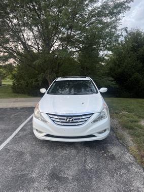 2011 Hyundai SONATA Limited