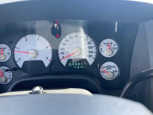 2007 Dodge Ram 2500 SLT Mega Cab