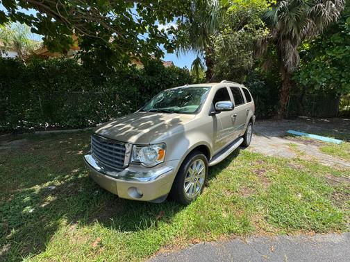 2009 Chrysler Aspen Limited