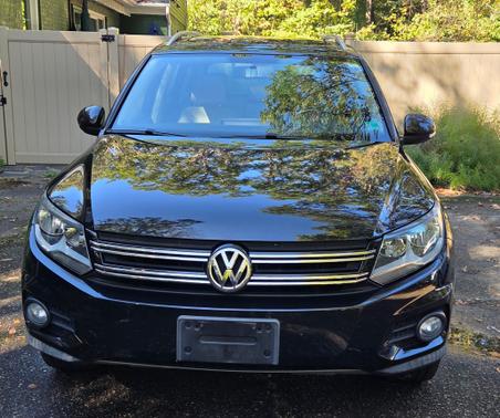 2014 Volkswagen Tiguan 4MOTION Auto SEL