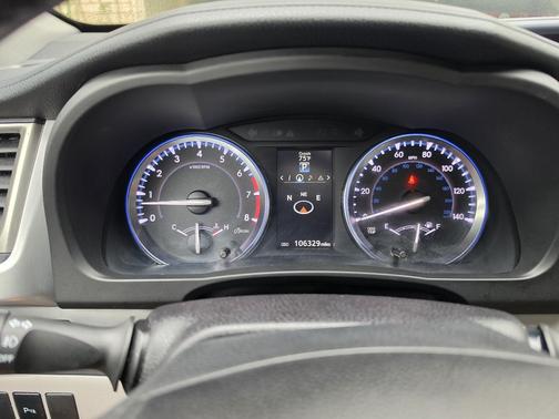Blue 2015 Toyota Highlander Limited Platinum