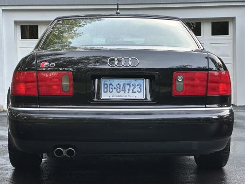 2003 Audi S8 4.2 quattro