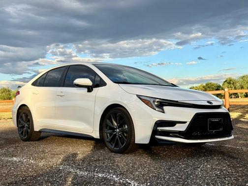 White 2023 Toyota Corolla SE