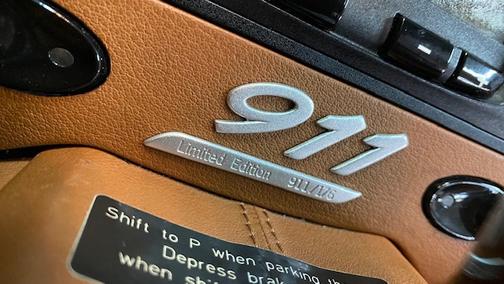 2000 Porsche 911 911 Carrera 4