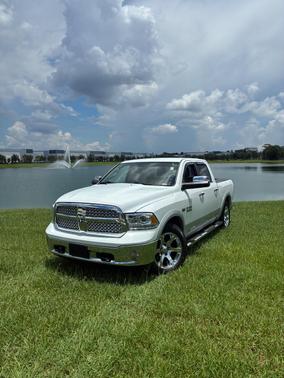 White 2014 RAM 1500 Laramie