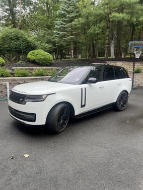 2023 Land Rover Range Rover P530 SE SWB