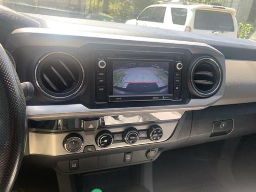 2017 Toyota Tacoma SR5