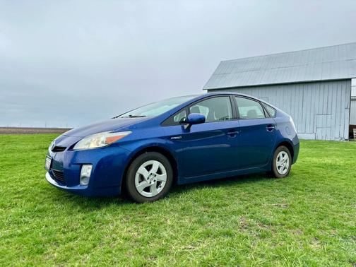 2011 Toyota Prius III