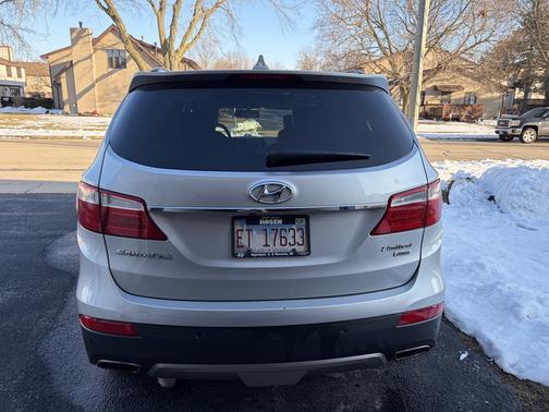 Silver 2014 Hyundai SANTA FE Limited