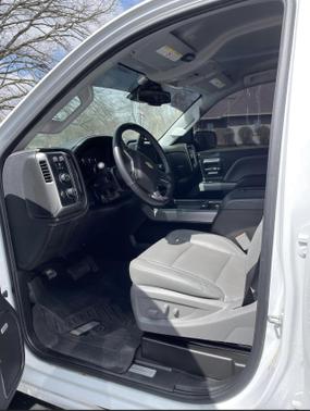 Photo 5 of 7 of 2019 Chevrolet Silverado 2500 LTZ