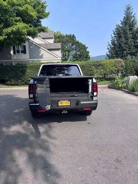 Silver 2018 Honda Ridgeline RTL-E