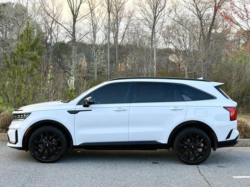 White 2021 Kia Sorento SX Prestige